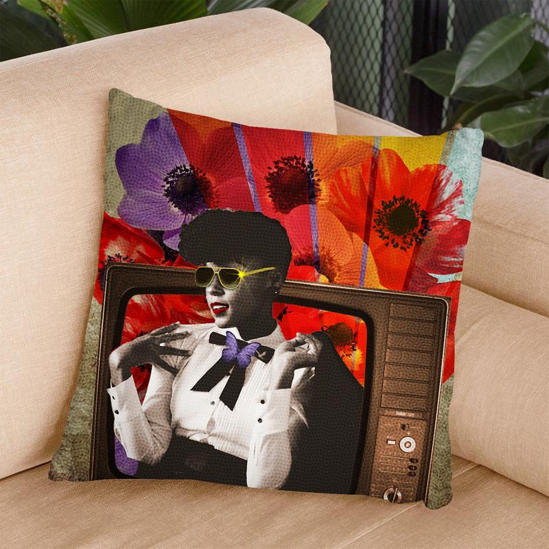 1970 Tv Throw Pillow By Elo Marc - All About Vibe