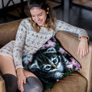 Bright Eyes Throw Pillow By Jenny Newland - All About Vibe