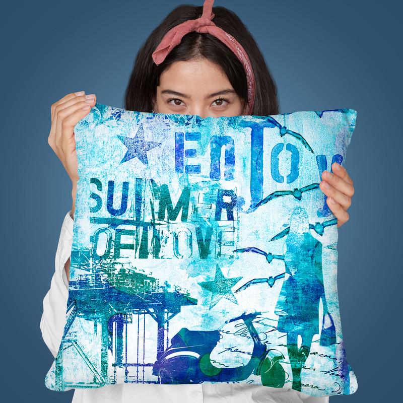 Summer Of Love I Throw Pillow By Andrea Haase
