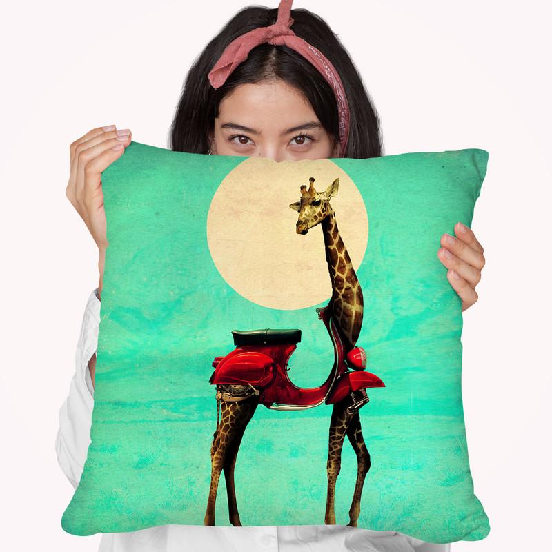 Giraffe 6000 Sq Throw Pillow By Ali Gulec