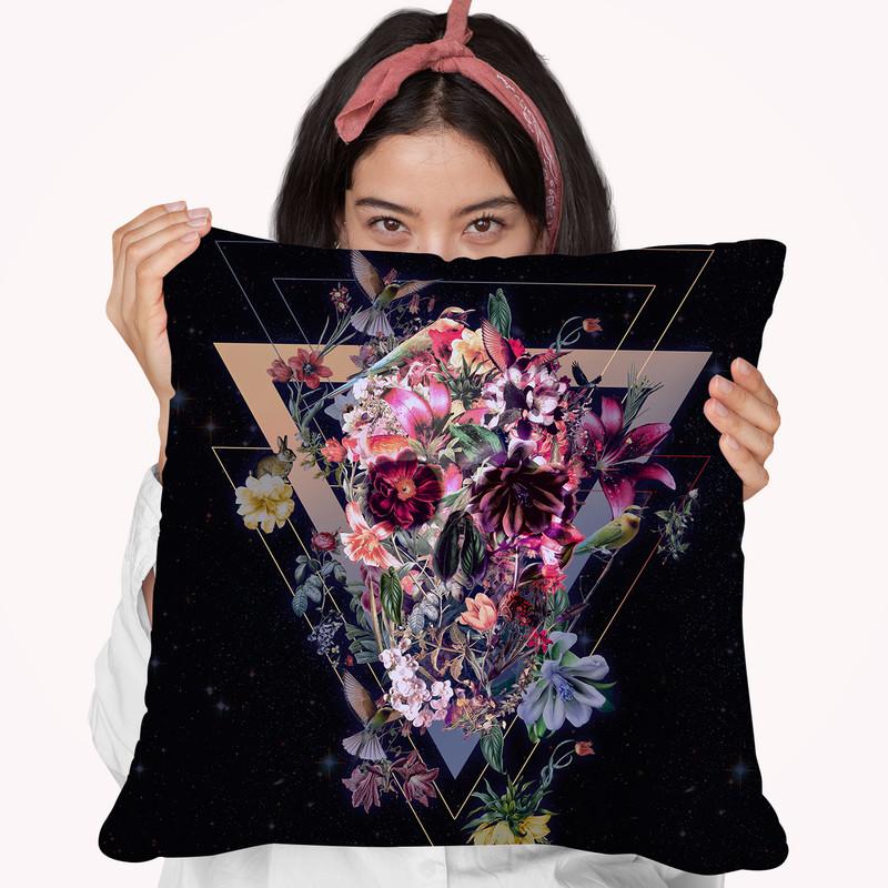 New Skull S6 V 6000 Throw Pillow By Ali Gulec