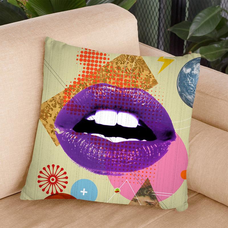 Retro Kiss Throw Pillow By Elo Marc - All About Vibe