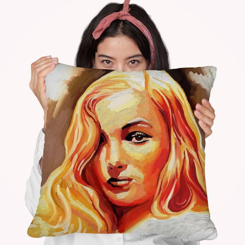 Veronica Lake Throw Pillow By Howie Green - All About Vibe