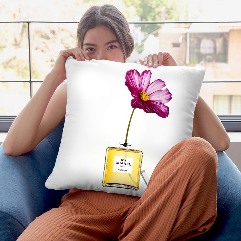 Fashion Perfume Flower Throw Pillow By Alexandre Venancio