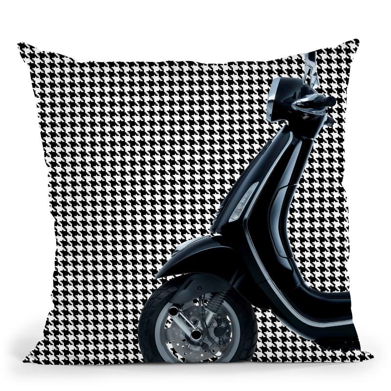 Fashion Vespa I Throw Pillow By Alexandre Venancio