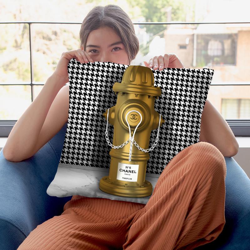Fashion Hydrant Throw Pillow By Alexandre Venancio