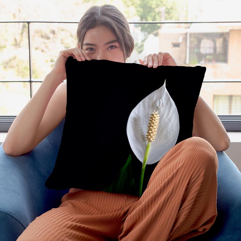 Flowers In Black Background Iii Throw Pillow By Alexandre Venancio