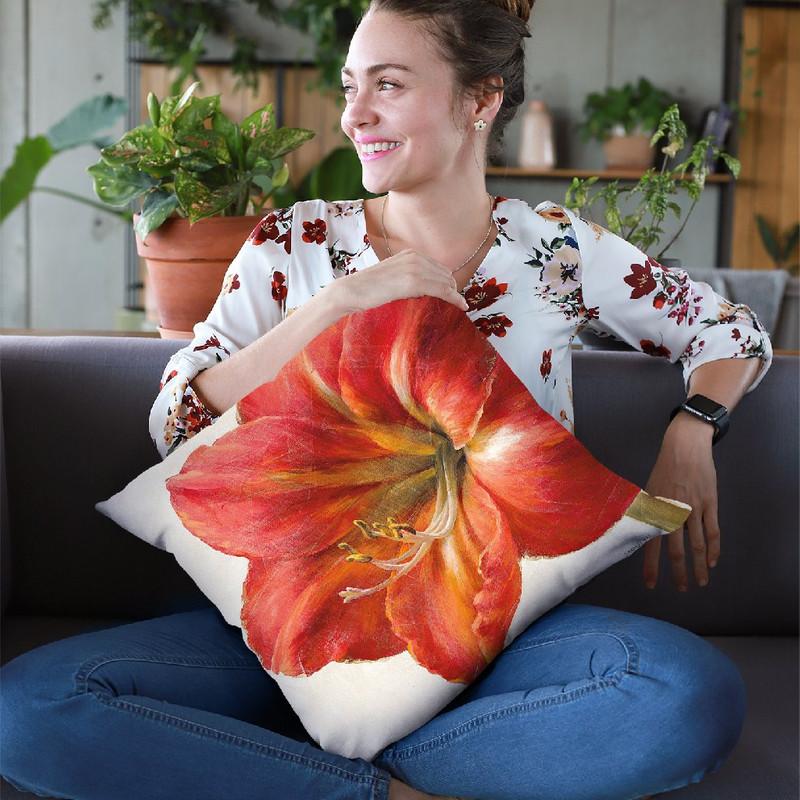 Vivid Amaryllis Throw Pillow By Danhui