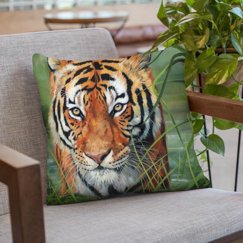 Tiger Iv Throw Pillow By David Stribbling