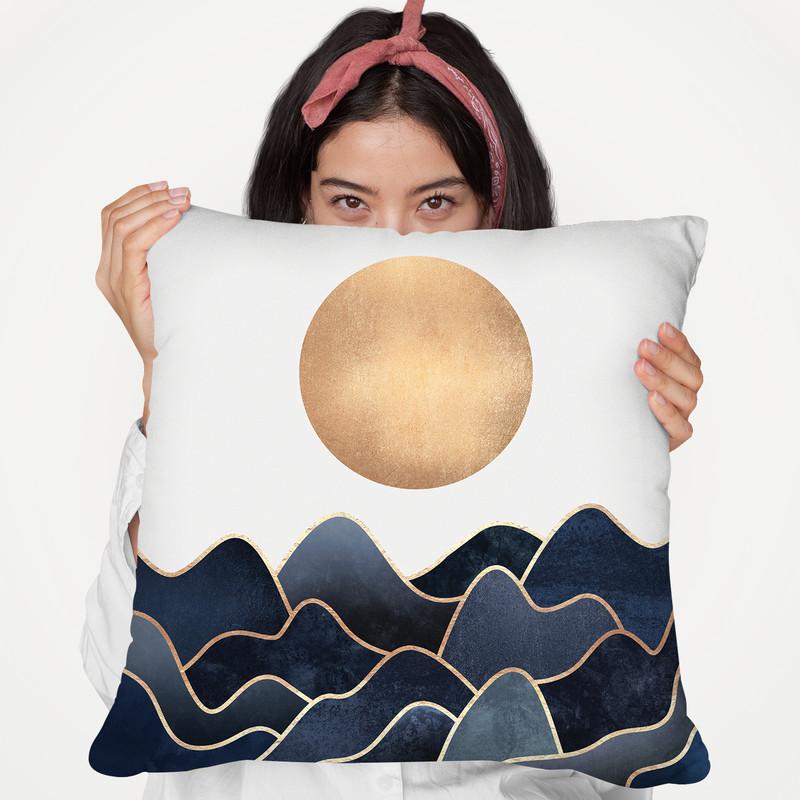 Waves Throw Pillow By Elisabeth Fedrikson