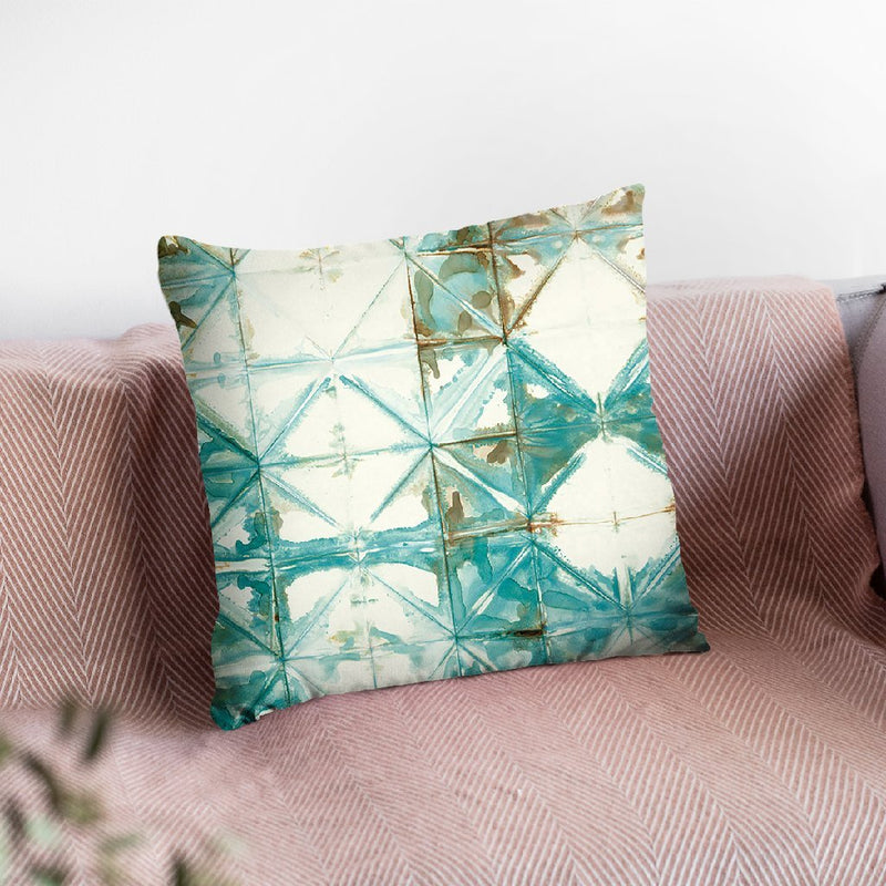 Kanari Vi Throw Pillow By Melissa Averinos