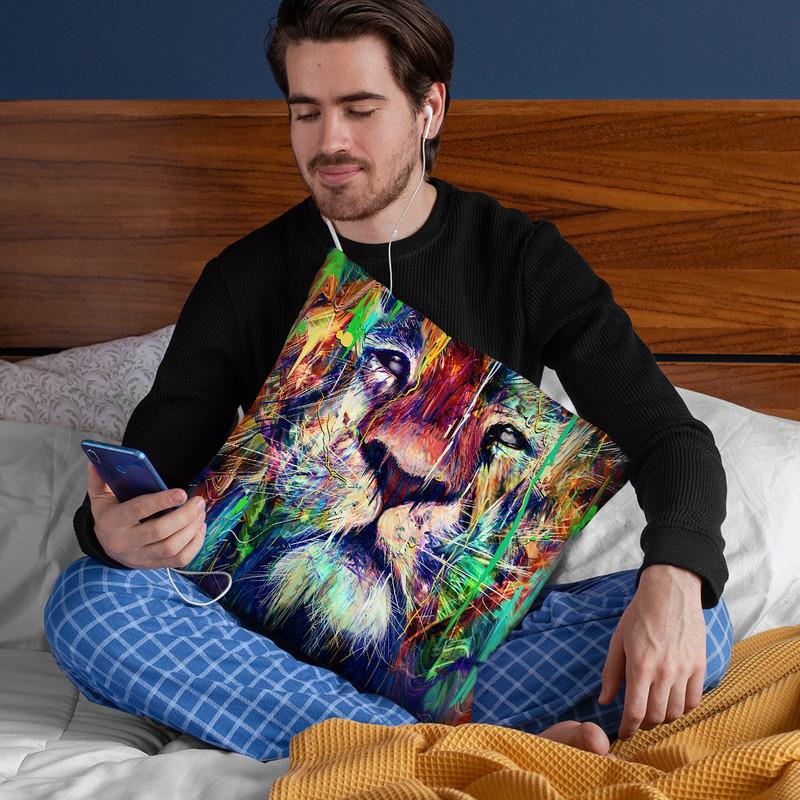 Lion I Throw Pillow By Nicebleed