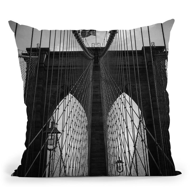 Brooklyn Bridge Throw Pillow By Niklas Gustafson