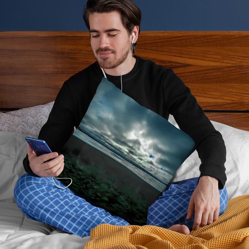 Hšstsaga Throw Pillow By Niklas Gustafson
