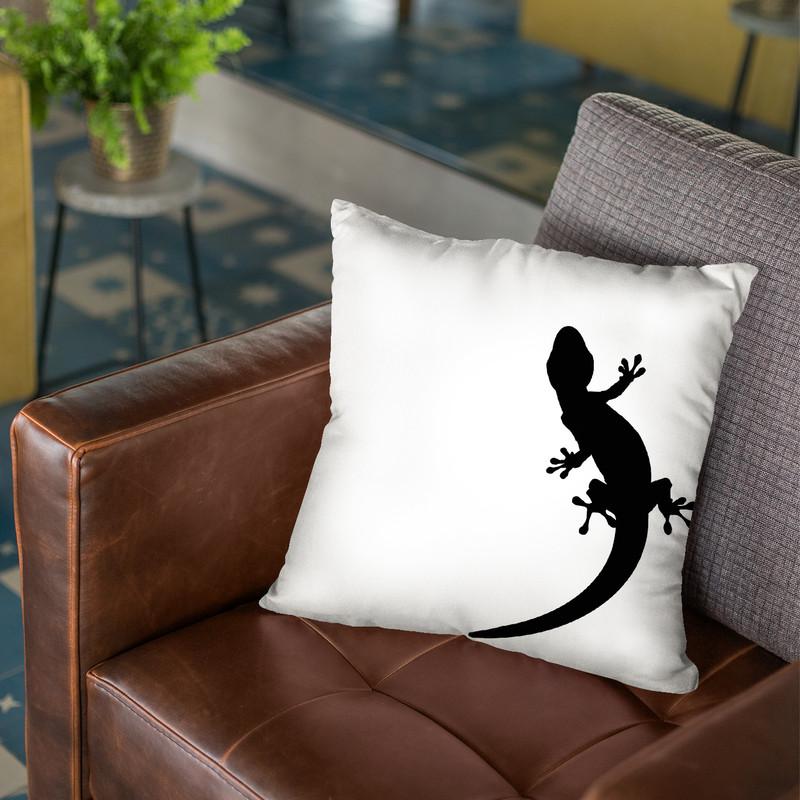 Lizard Throw Pillow By Niklas Gustafson