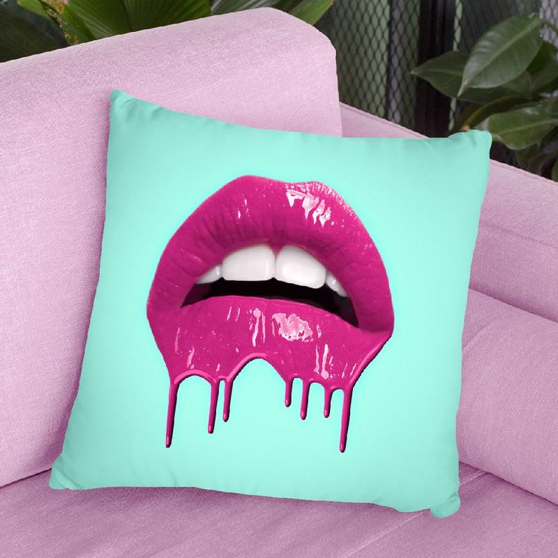 Melting Kiss Throw Pillow By Paul Fuentes