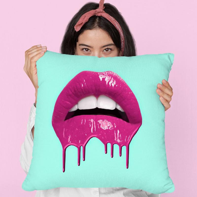 Melting Kiss Throw Pillow By Paul Fuentes