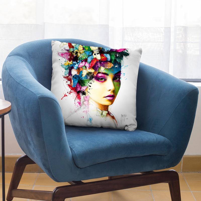 L'Effet Papillon Throw Pillow By Patrice Murciano