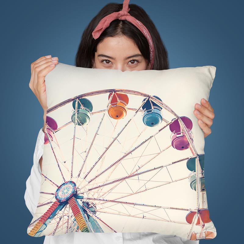 Ferris Wheel Throw Pillow By Sisi And Seb