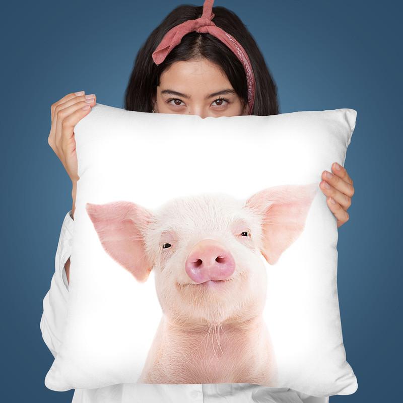 Piglet Throw Pillow By Sisi And Seb