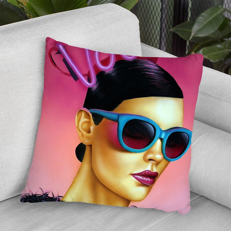 In Vogue Throw Pillow By Scott Rohlfs