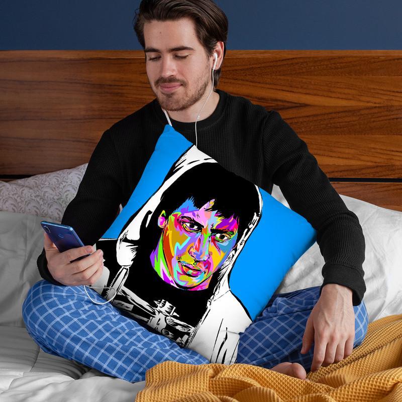 Donnie Darko Throw Pillow By  Technodrome1