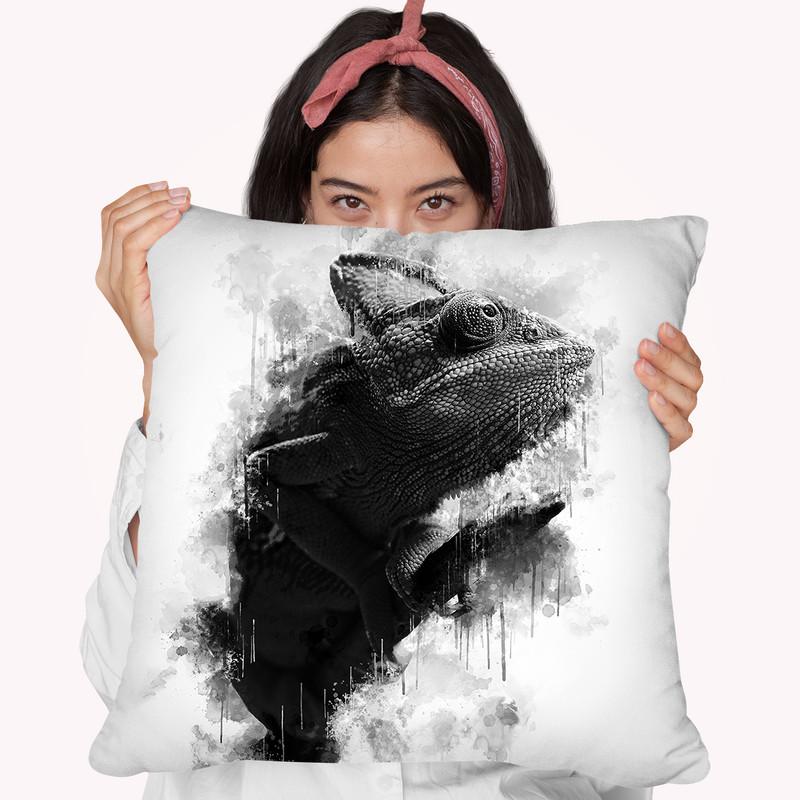 Chameleon I Throw Pillow By Cornel Vlad - by all about vibe