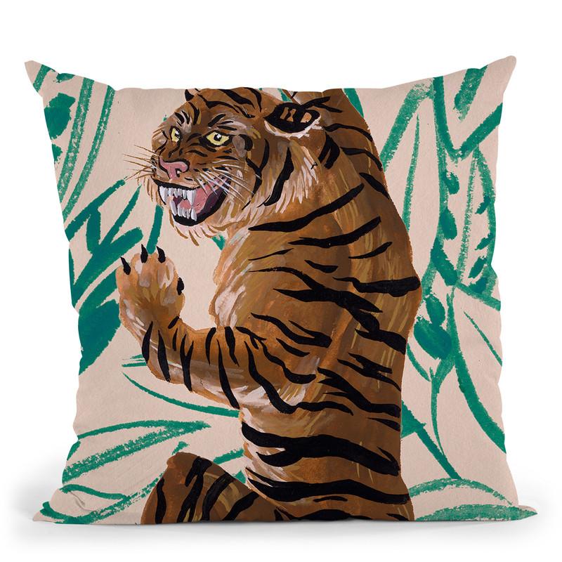 Tigre De Siberie Iv Throw Pillow By World Art Group
