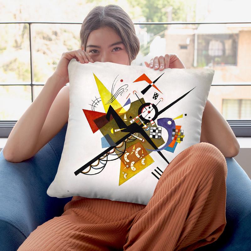 Moscow Red Square Throw Pillow By Wassily Kadinsky