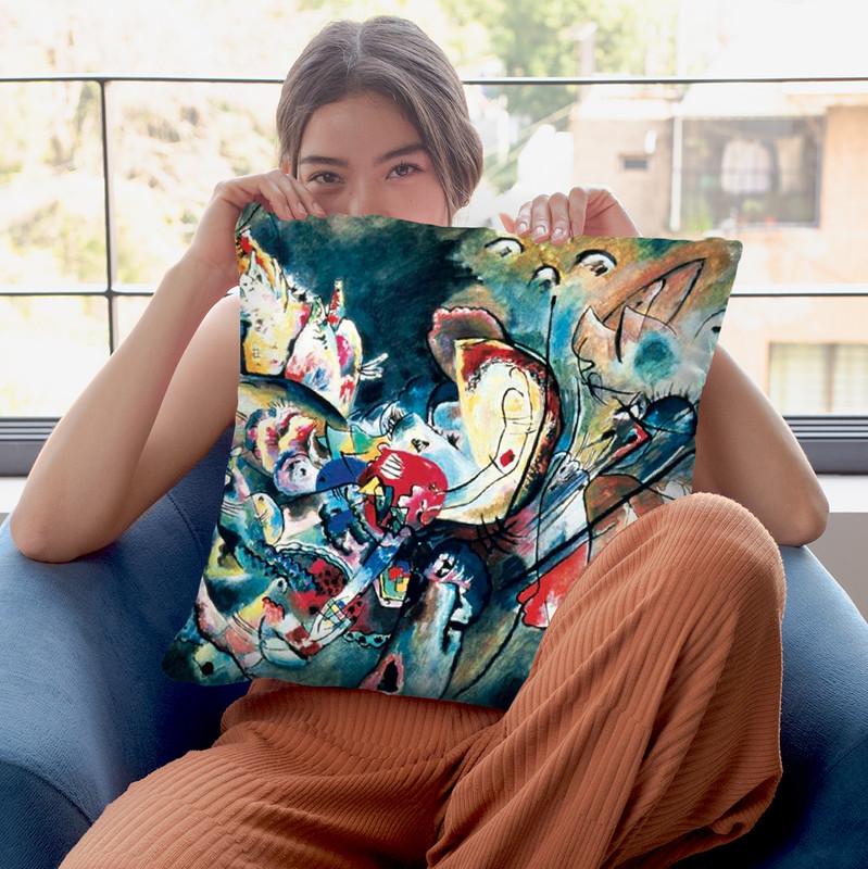 Murnau Street With Women Throw Pillow By Wassily Kadinsky