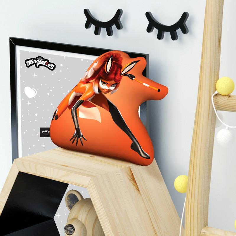 Rena Rouge Pose Throw Pillow By Miraculous